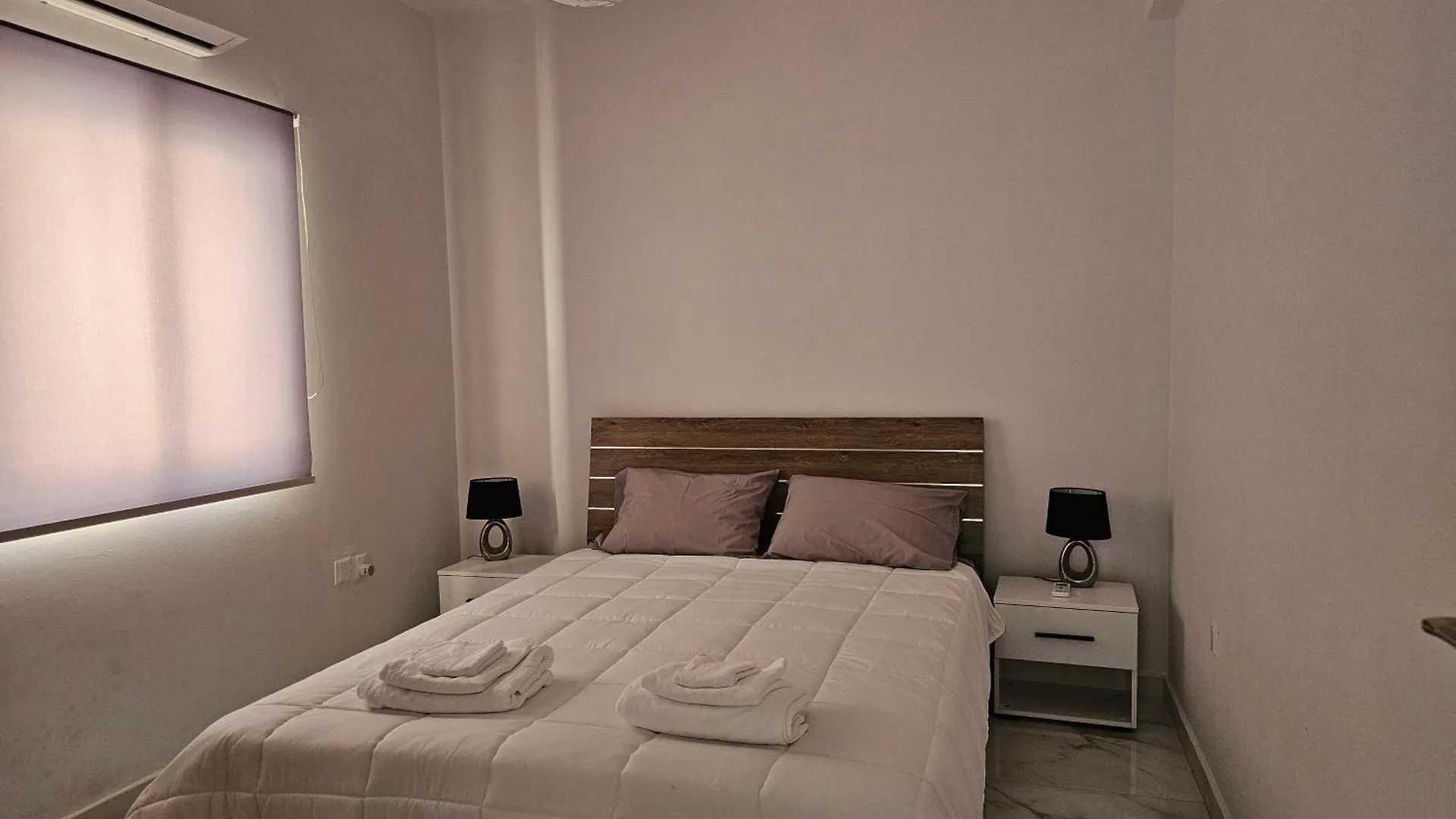 Center Point Apartment Larnaca